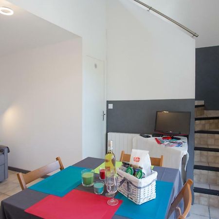 DUPLEX 4 PERSONNES A 200m DE LA MER Apartman Hyères Kültér fotó