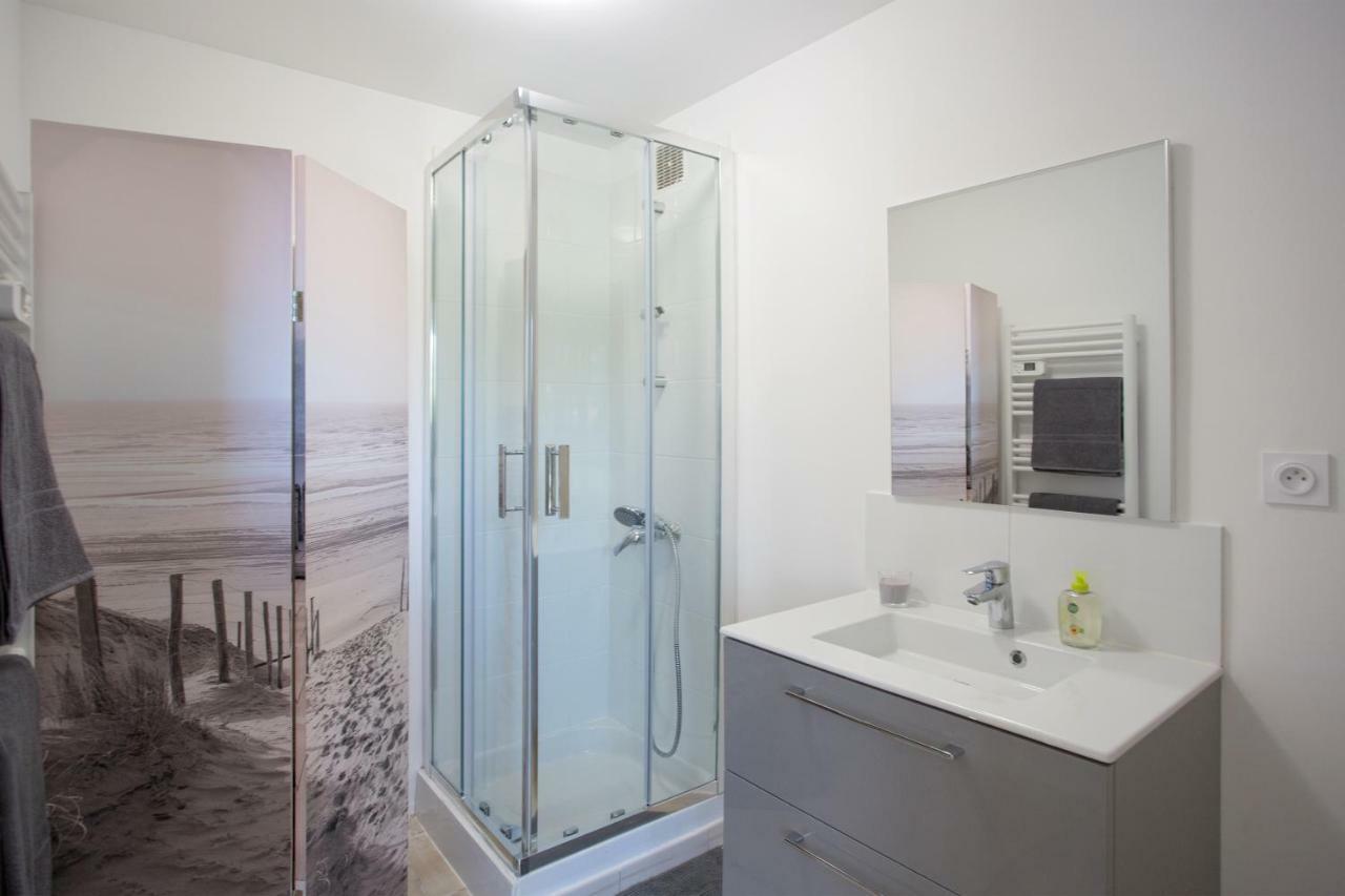 DUPLEX 4 PERSONNES A 200m DE LA MER Apartman Hyères Kültér fotó